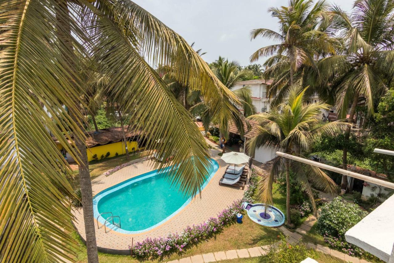 Dona Julia Beach Resort Calangute Bagian luar foto