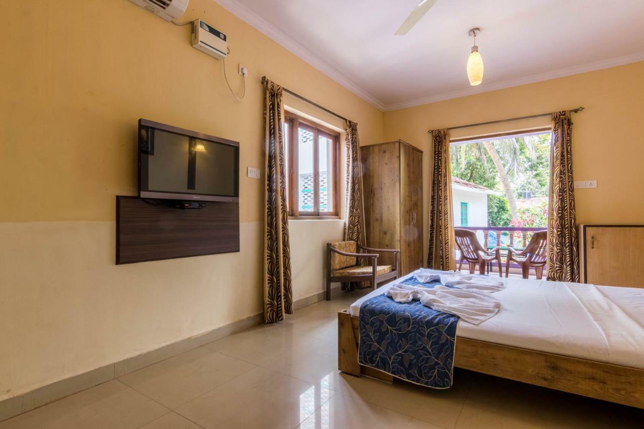 Dona Julia Beach Resort Calangute Bagian luar foto