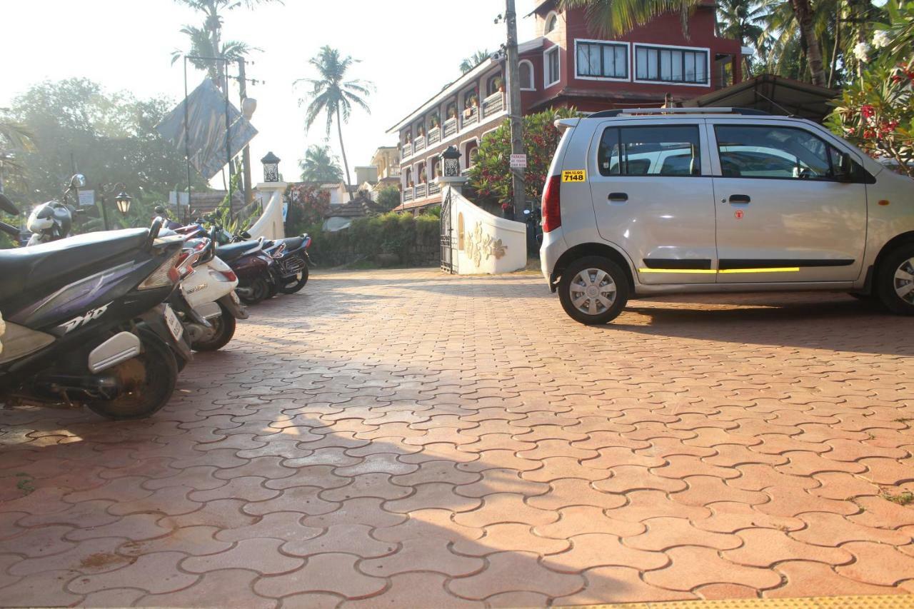 Dona Julia Beach Resort Calangute Bagian luar foto